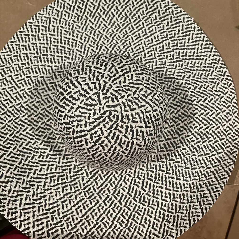Stylish Black and White Patterned Hat